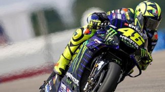 Monster Yamaha MotoGP Wallpapers screenshot 4