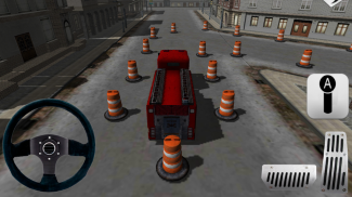 TruckFire - игра о парковке пожарной машины screenshot 0