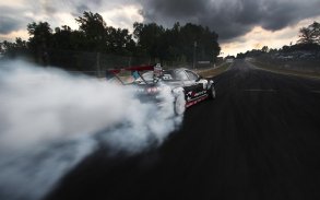 Drifting Wallpapers screenshot 2