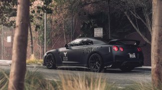 Fast Nissan GTR Wallpaper screenshot 10