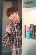 Lee Jong Suk Wallpapers HD screenshot 13