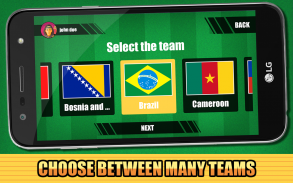 LG Button Soccer - Online Free screenshot 1