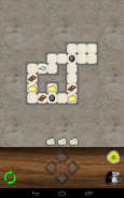 Cleo - A funny colorful labyrinth puzzle game screenshot 1