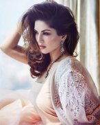 Sunny Leone Wallpapers HD screenshot 2