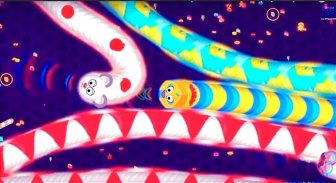 Snake Worm Battle Zone IO screenshot 2