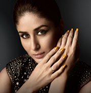 Kareena Kapoor Khan Wallpapers HD 2019 screenshot 1