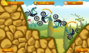 Moto Hero -- endless motorcycle racing game screenshot 3