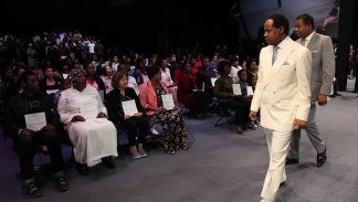 Pastor Chris Teachings & Healing Videos screenshot 6