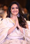 Keerthi Suresh Wallpapers screenshot 3