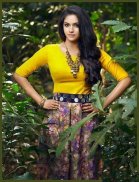 Keerthi Suresh Wallpapers screenshot 1