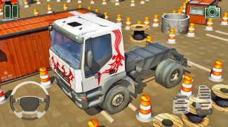 Heavy Cargo Truck Parking Game screenshot 2