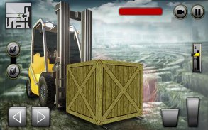 Forklift Adventure Maze Run 2019: 3D Maze Games screenshot 0