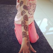 Latest Kids Mehndi Designs screenshot 6