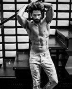 Shahid Kapoor Wallpapers HD screenshot 1