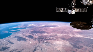 ISS on Live: Space Station Tracker & HD Earth View screenshot 5