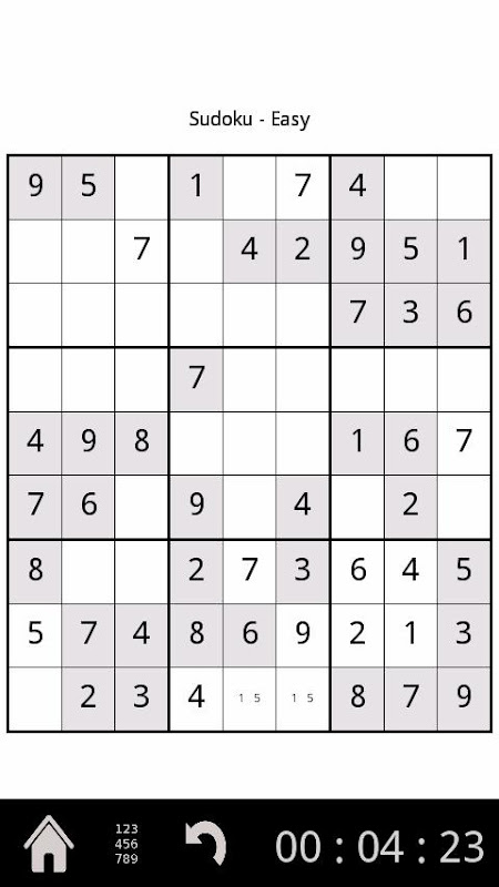 Livro Sudoku Ed. 15 - Difícil - Só Jogos 9x9 - 6 Jogos por página