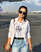 Avneet Kaur HD Wallpapers screenshot 4