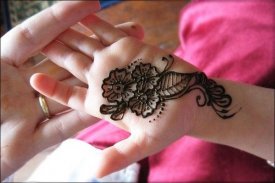 Latest Kids Mehndi Designs screenshot 3