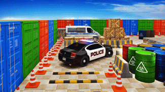 City Traffic Police Car Parking Master screenshot 2