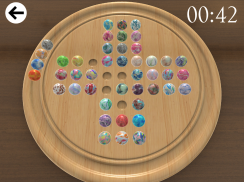 Marble Solitaire Classic screenshot 3