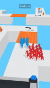 Crowd Clash - Gang Escape screenshot 0