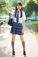 Sexy Hot School Girls - Japanese school uniform. screenshot 0