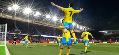 Play Football: Soccer Games screenshot 6